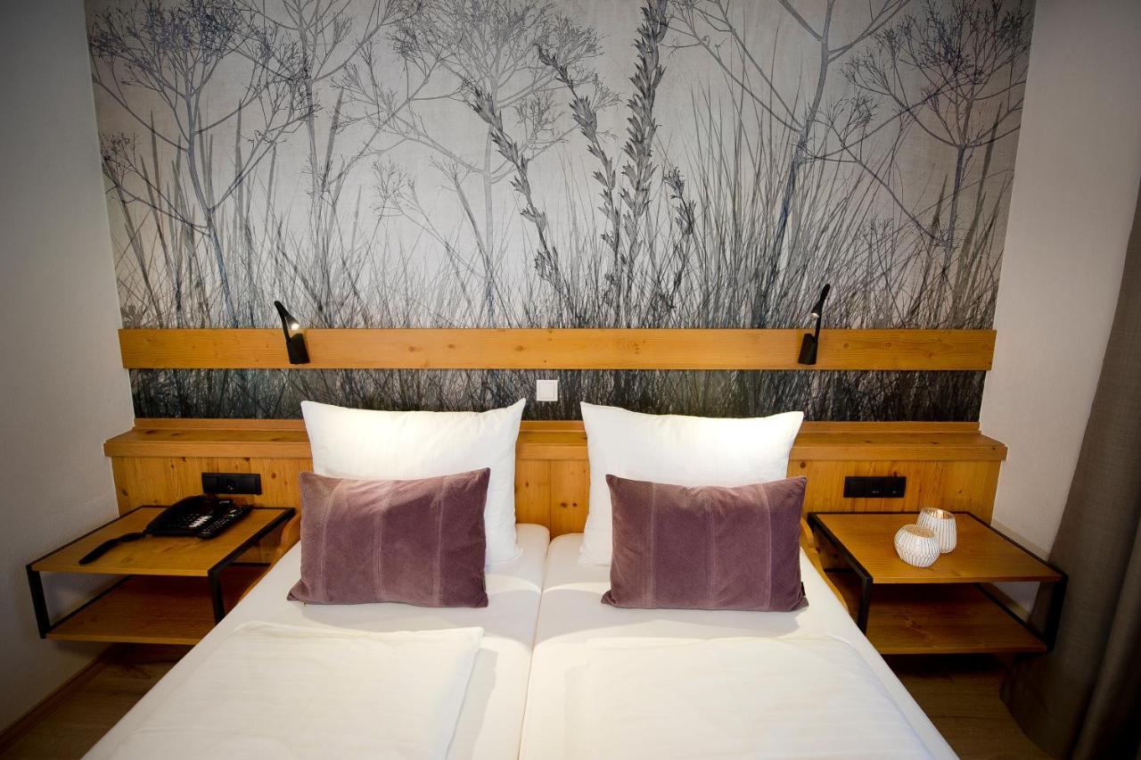 Hotel Vierjahreszeiten ฟลาคเฮา ภายนอก รูปภาพ