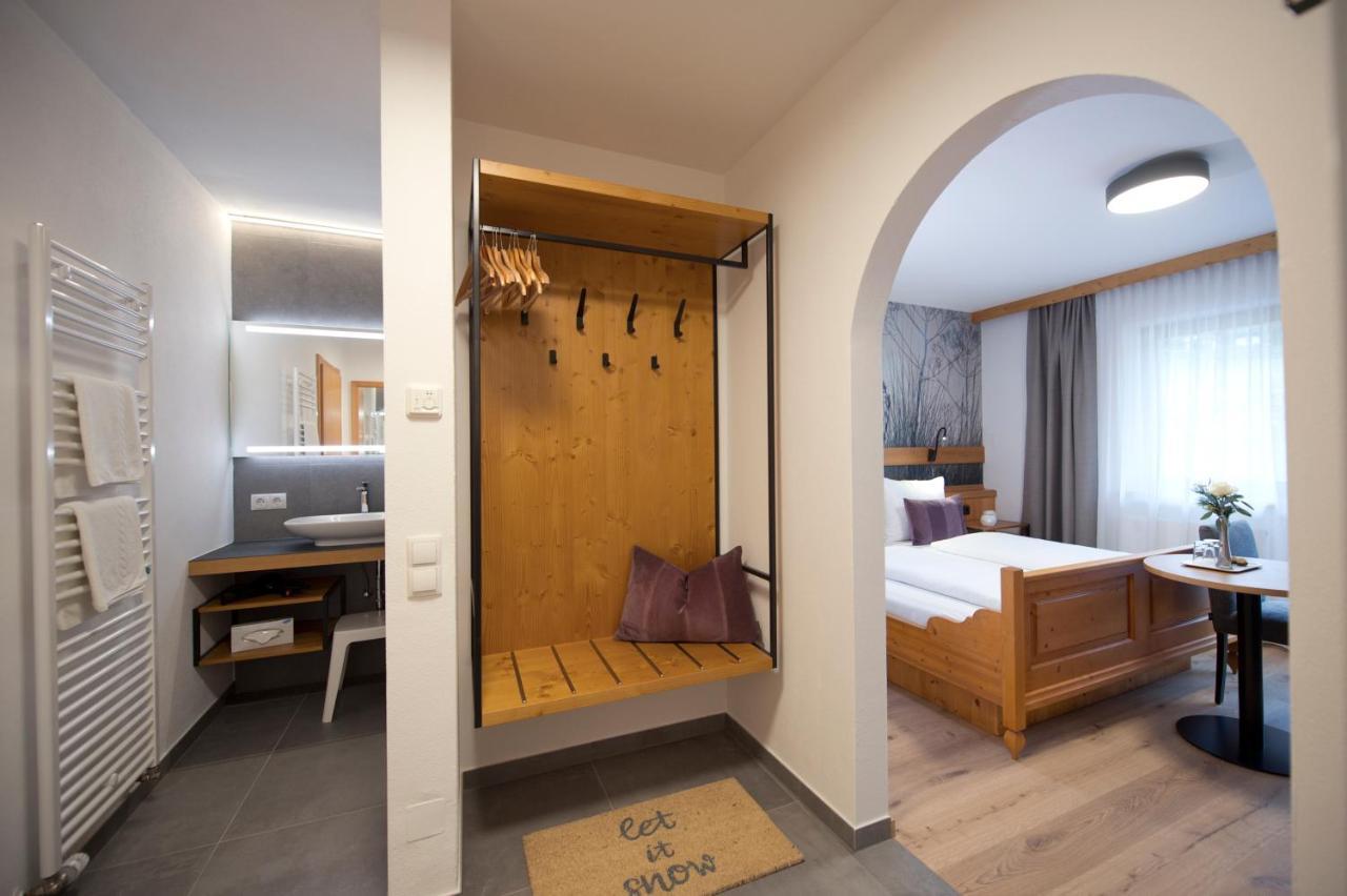 Hotel Vierjahreszeiten ฟลาคเฮา ภายนอก รูปภาพ