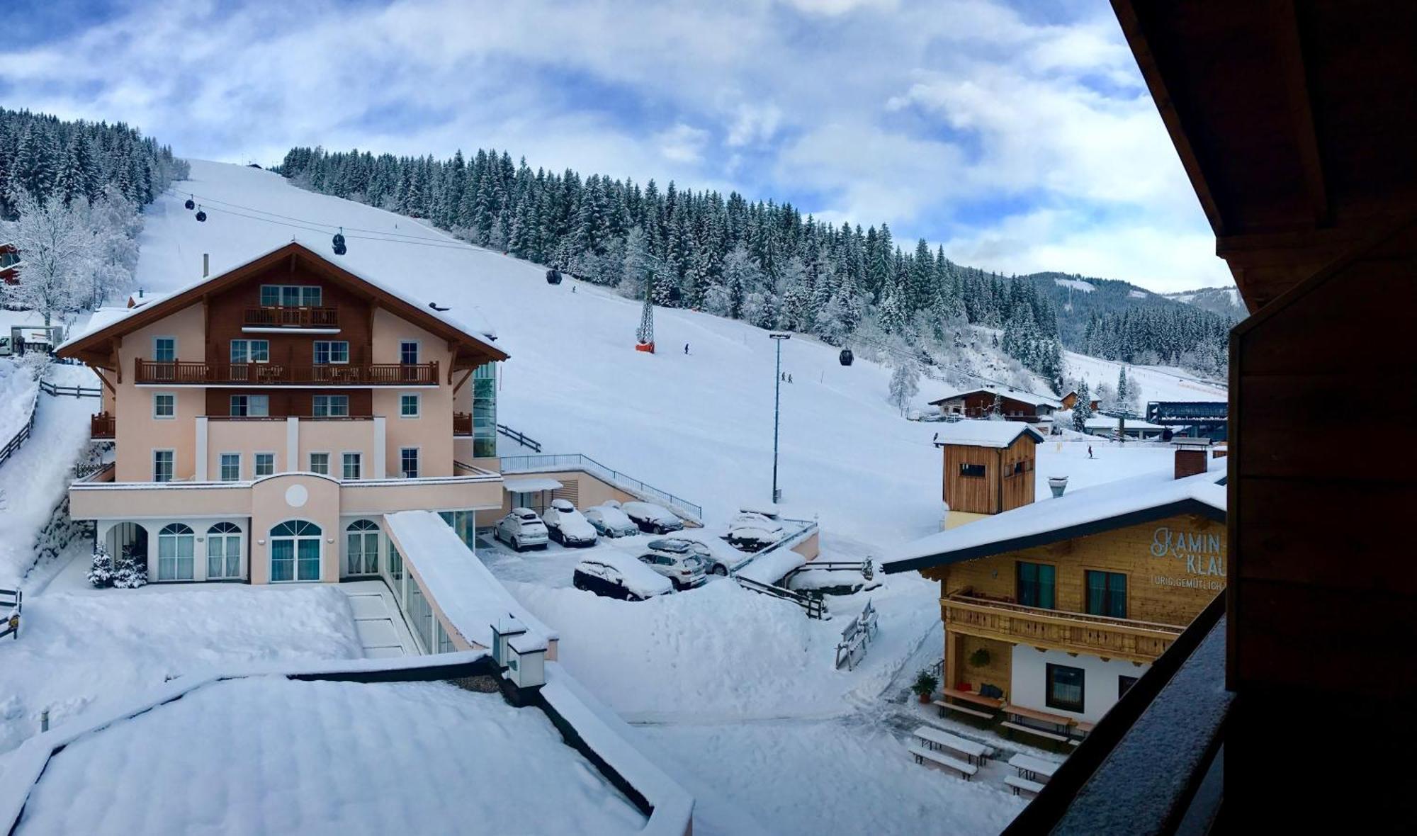 Hotel Vierjahreszeiten ฟลาคเฮา ภายนอก รูปภาพ