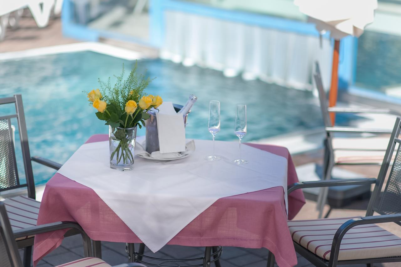Hotel Vierjahreszeiten ฟลาคเฮา ภายนอก รูปภาพ