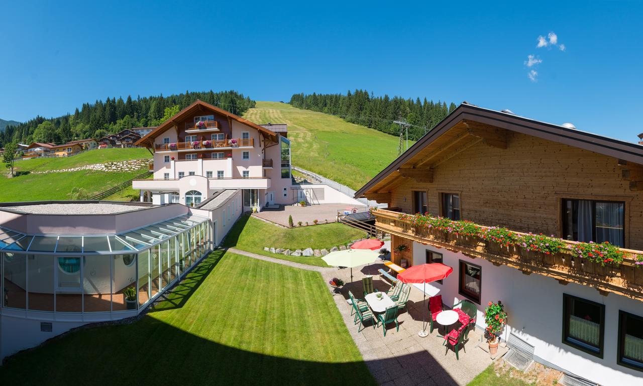 Hotel Vierjahreszeiten ฟลาคเฮา ภายนอก รูปภาพ