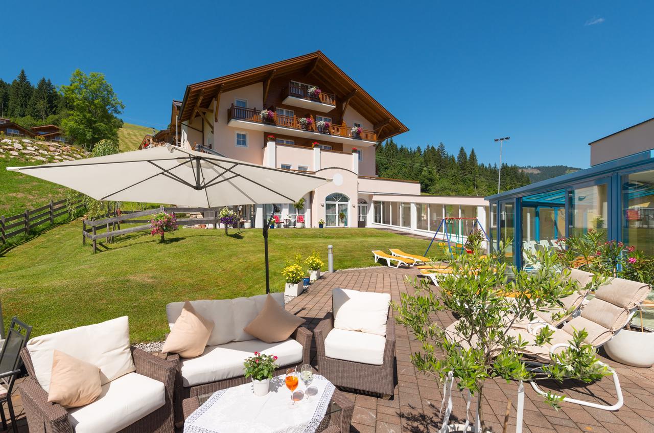 Hotel Vierjahreszeiten ฟลาคเฮา ภายนอก รูปภาพ
