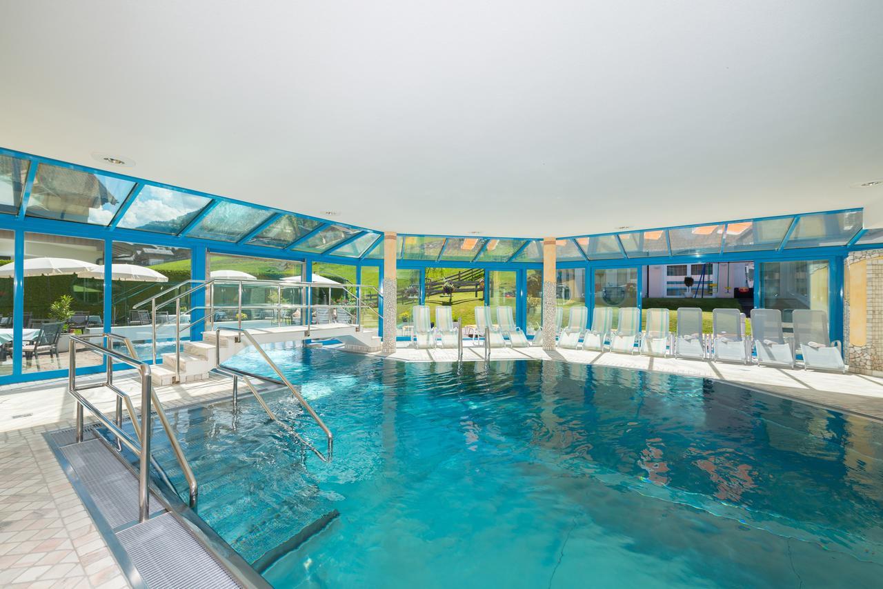 Hotel Vierjahreszeiten ฟลาคเฮา ภายนอก รูปภาพ